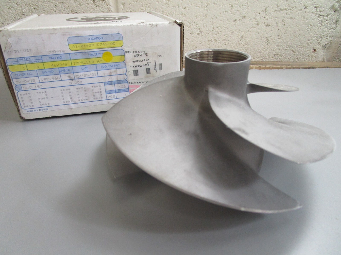 *NEW OEM* 0820 OMC Johnson Evinrude Impeller Ay 465542 0465542