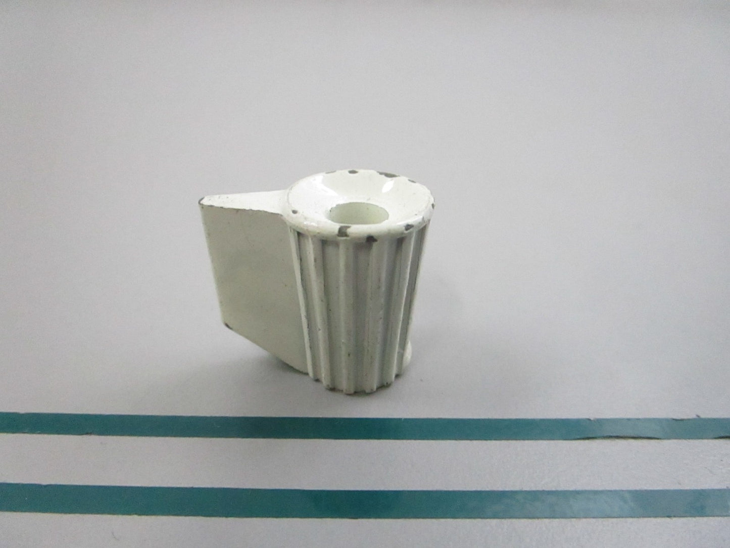 NEW OEM 278027 0278027 OMC Johnson Evinrude Knob 0810