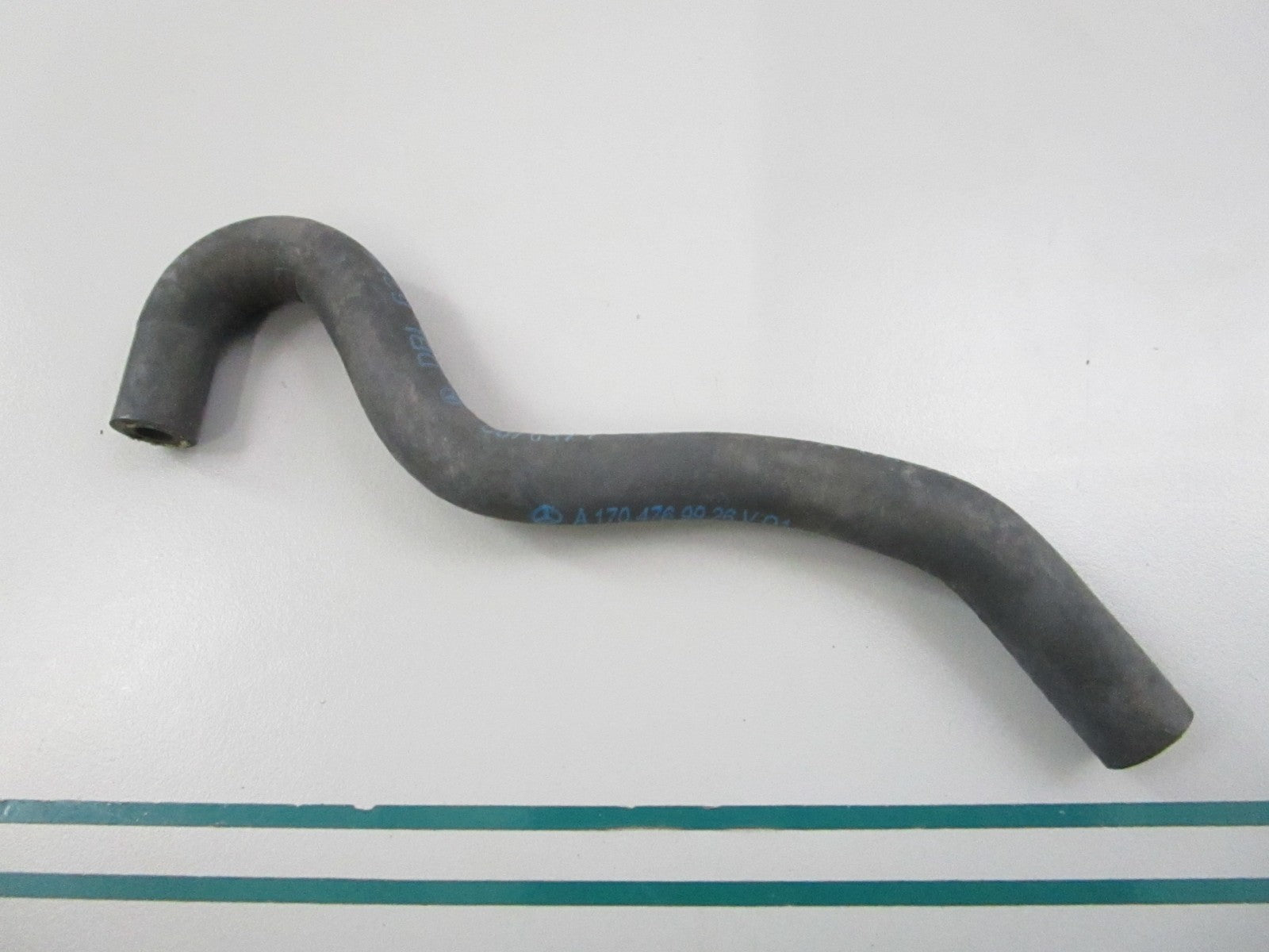 NEW OEM 1704769926 Mercedes-Benz Hose 0810