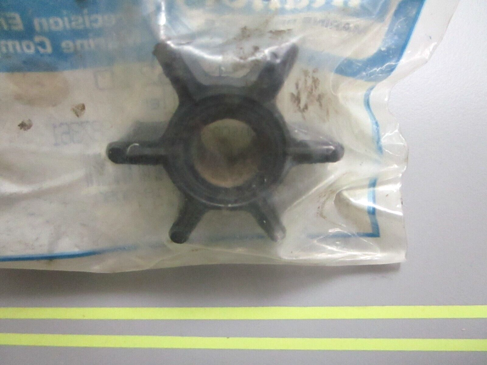 *NEW* 0810 Mallory Impeller 9-45210 Replaces: Evinrude 387361 0387361