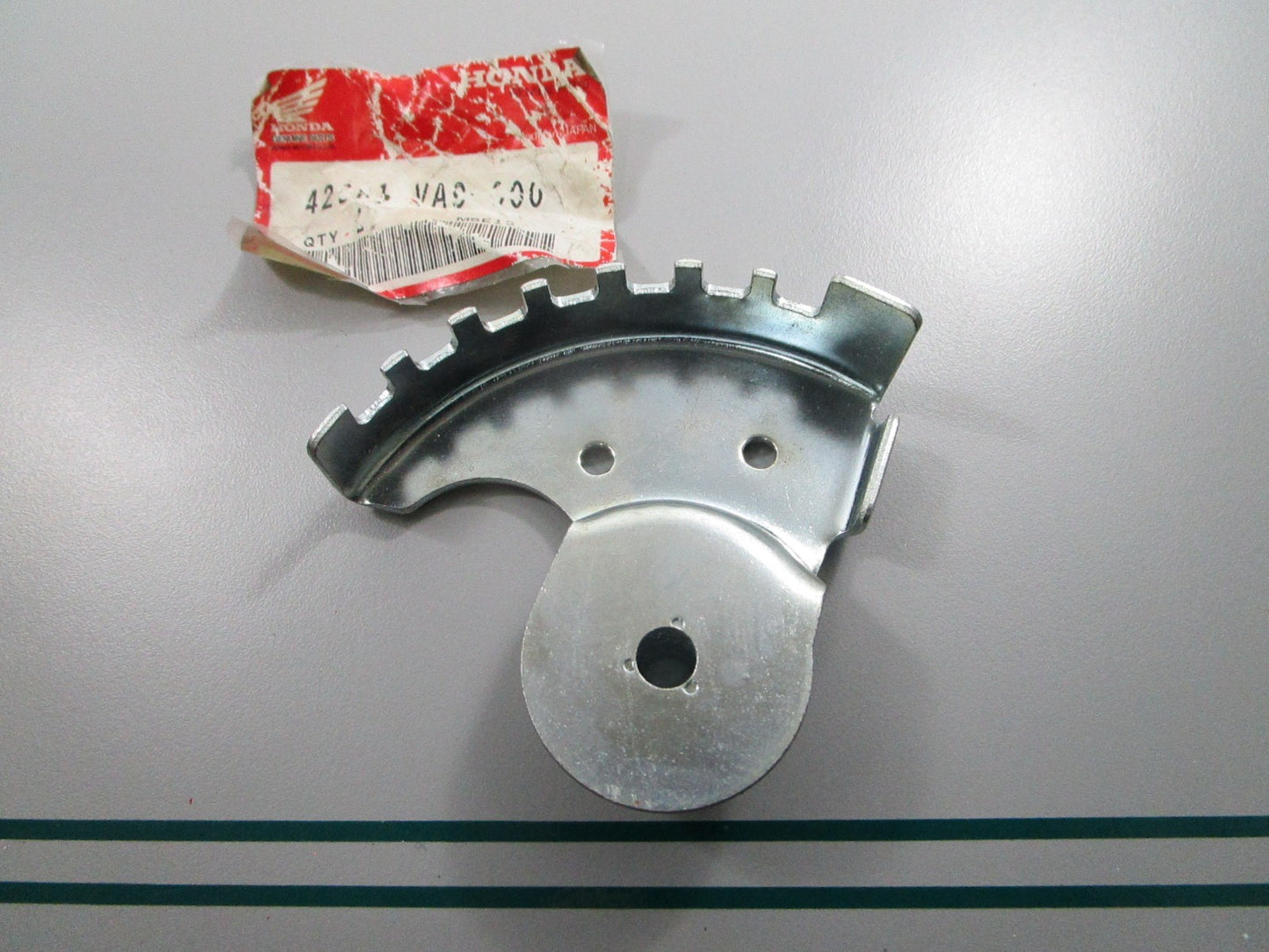 NEW OEM 42981-VA9-000 Honda Front Adjusting Panel 0810