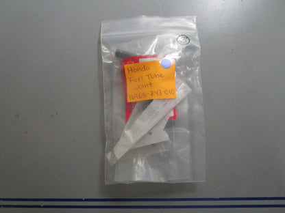 *NEW OEM* 0810 Honda Fuel Tube Joint 16968-ZY3-010