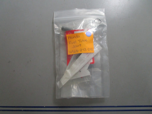 *NEW OEM* 0810 Honda Fuel Tube Joint 16968-ZY3-010
