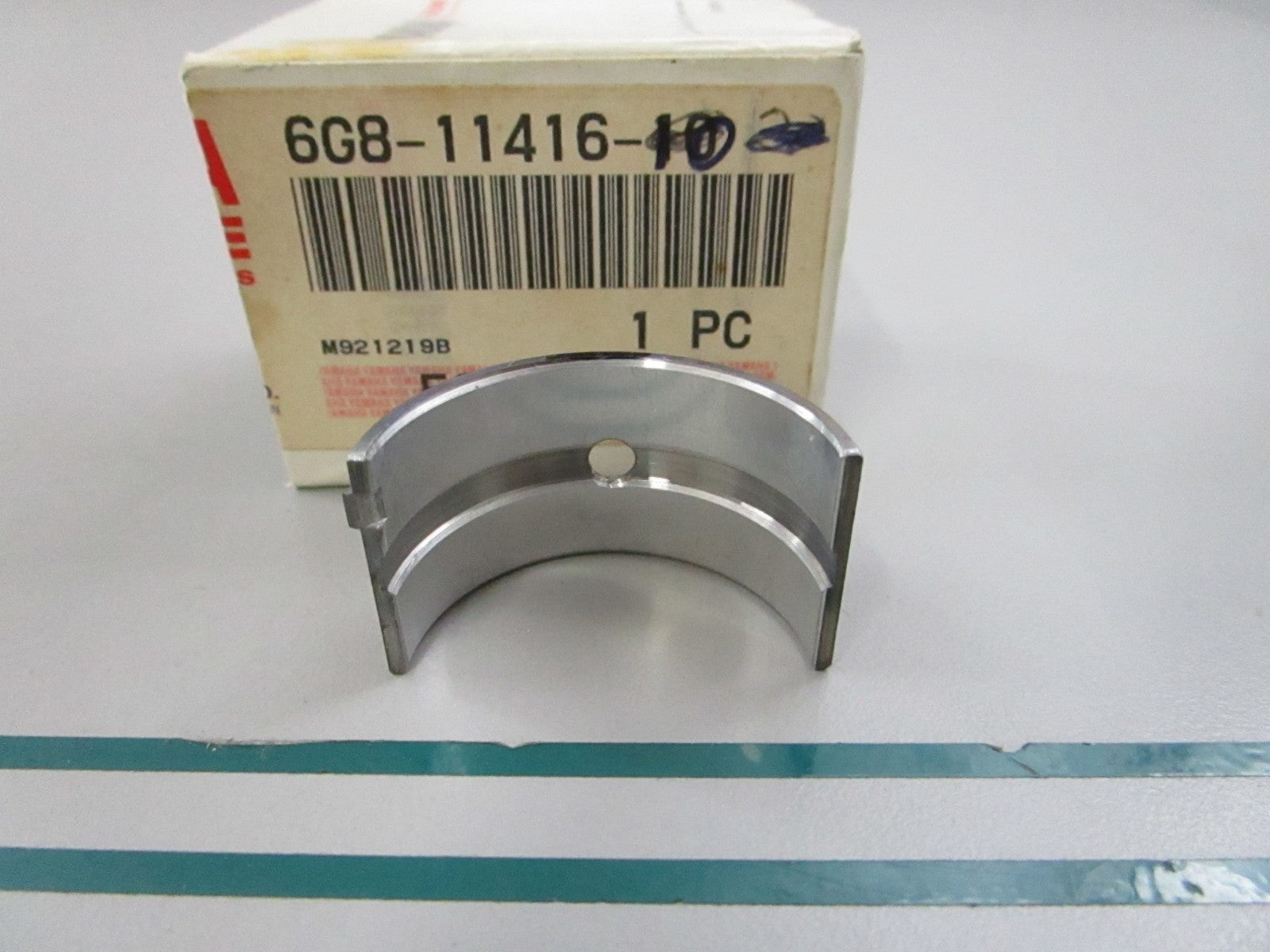 NEW OEM 688-11416-10-00 Yamaha Crankshaft Plane Bearing 0810