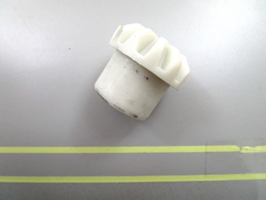 *NEW OEM* 0750 OMC Johnson Evinrude THROTTLE SHAFT GEAR 319034 0319034