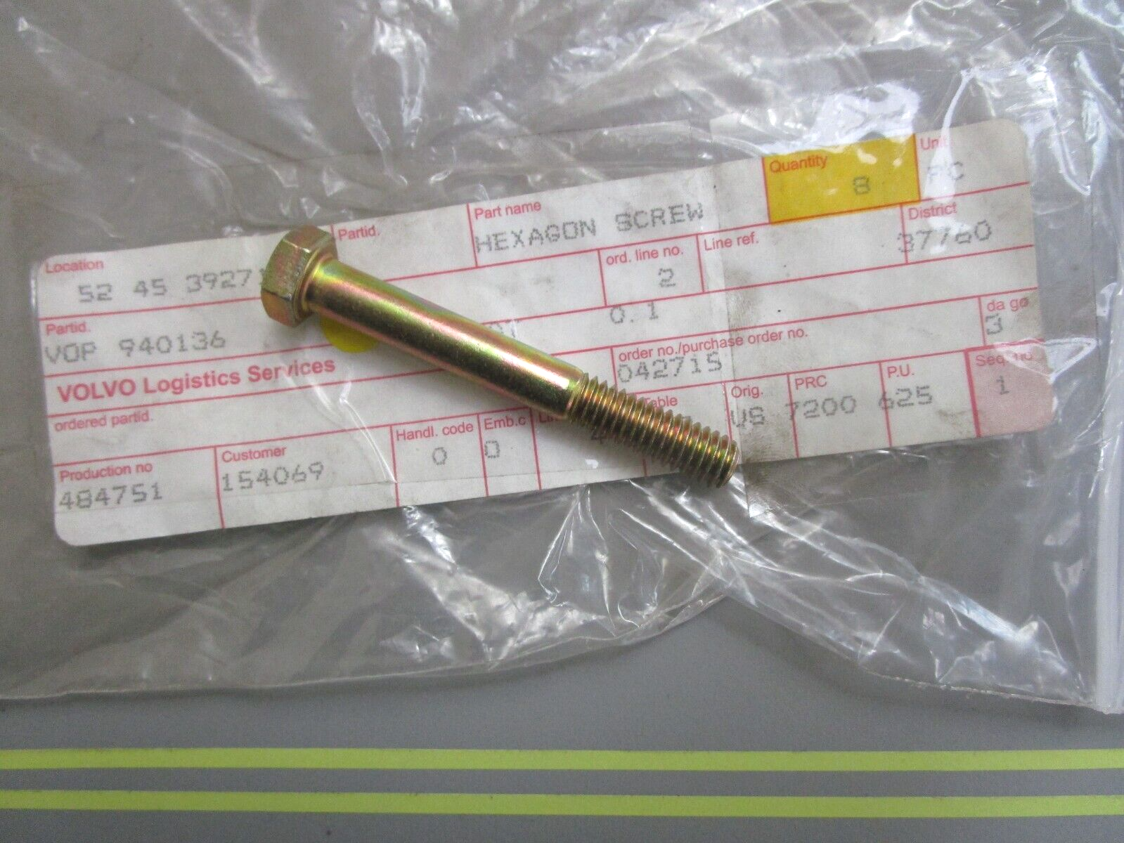 *NEW OEM* 0810 Volvo Penta Hexagon Screw 940136