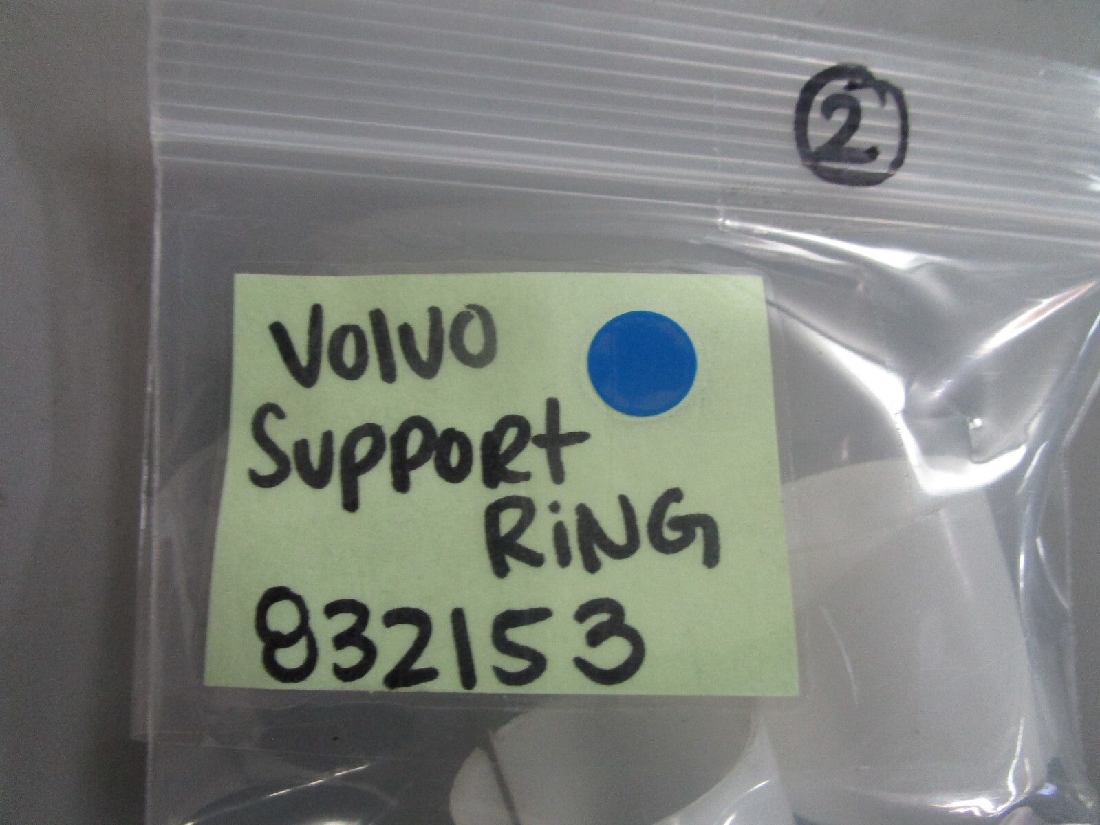 *NEW OEM* 0810 Volvo Penta Support Ring 832153
