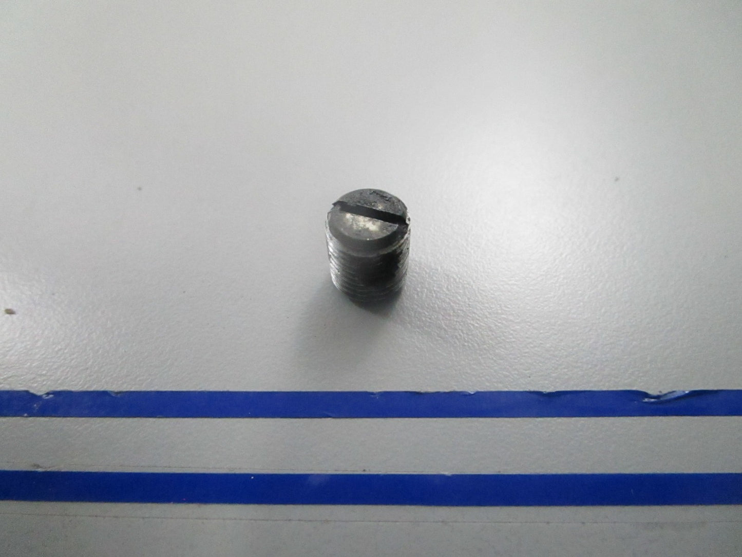 *NEW OEM* 0810 Mercury Quicksilver Pivot 74897