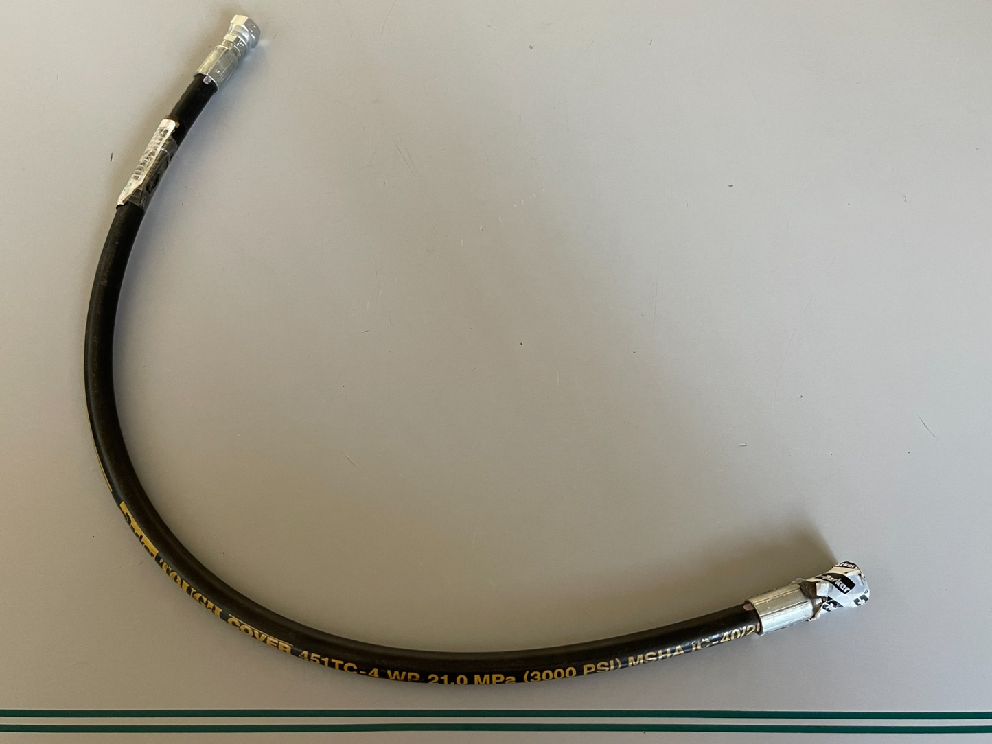 John Deere TCA13531 NEW OEM Hydraulic Hose Golf Turf Mower NOS 0720