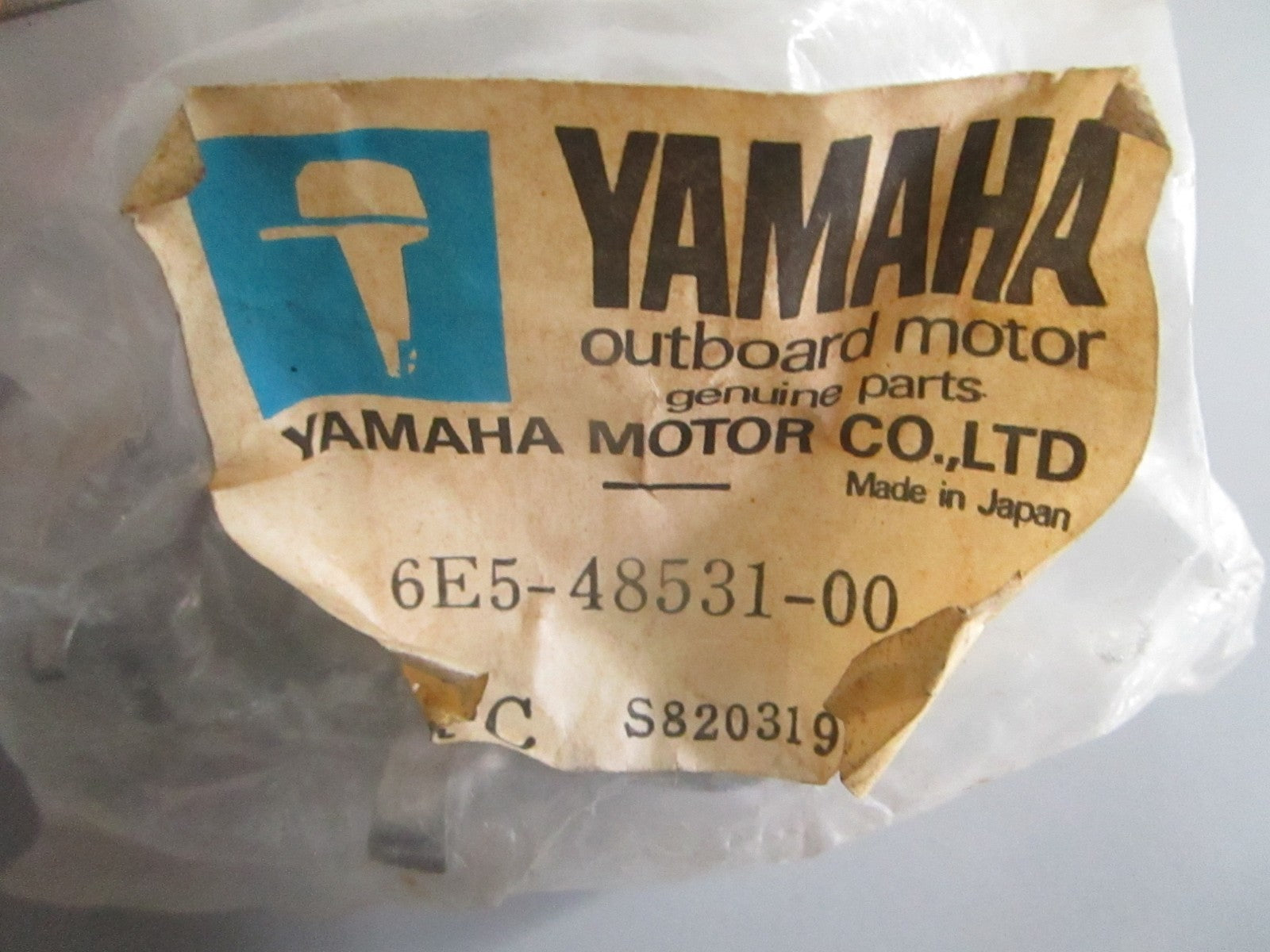 NEW OEM 6E5-48531-00-00 Yamaha Bracket 0820