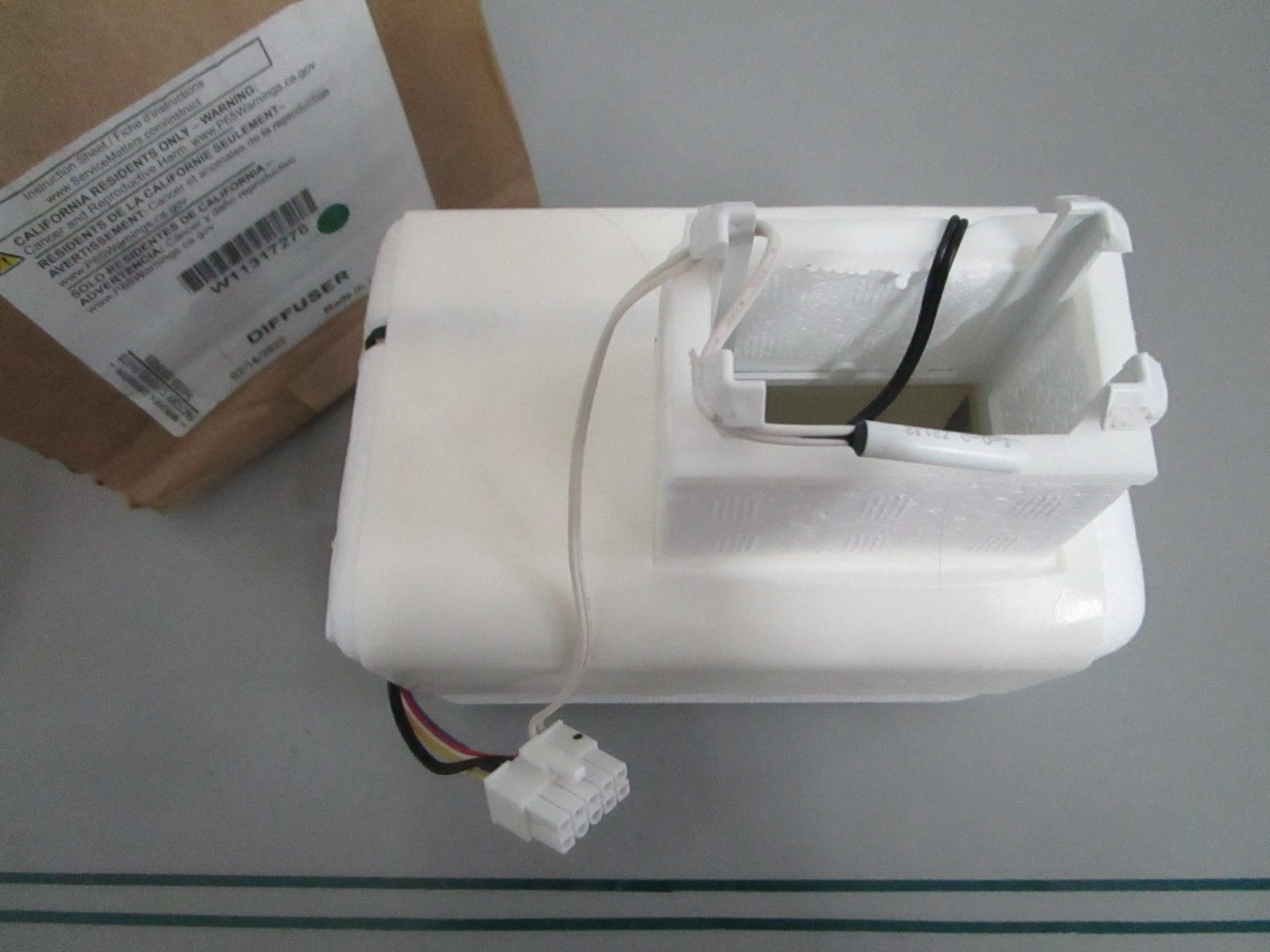 Whirlpool NEW OEM Diffuser W11317276 NOS Genuine Factory Part 0820