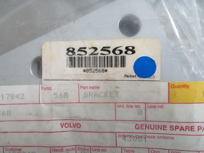 *NEW OEM* 0820 Volvo Penta Bracket 852568