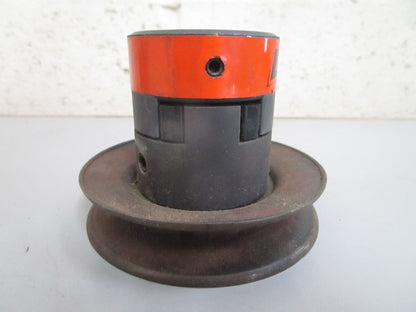*NEW OEM* 0820 Bobcat Pulley Assy 6633585