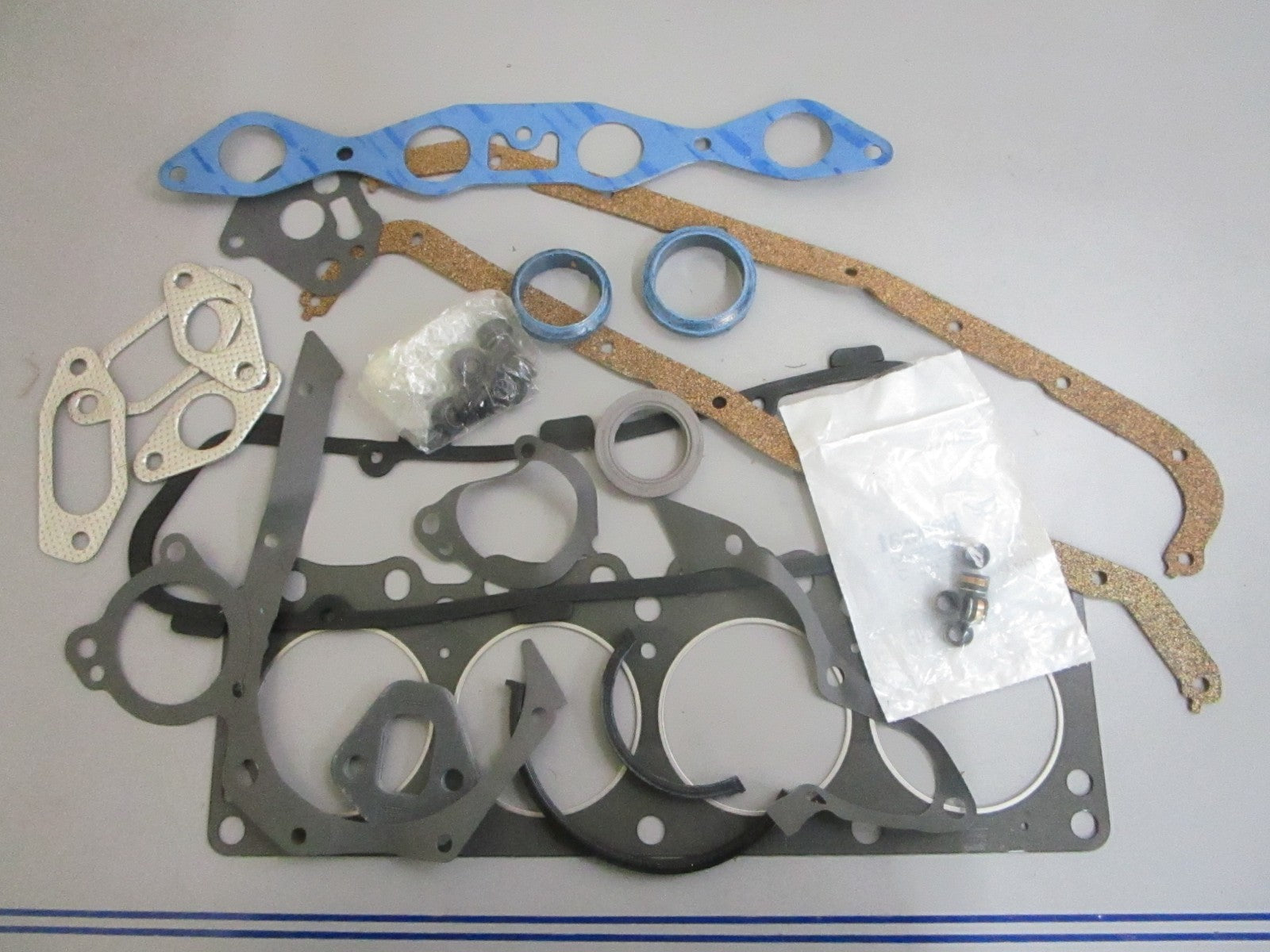 *NEW OEM* 0820 Bobcat Gasket Set 6567250