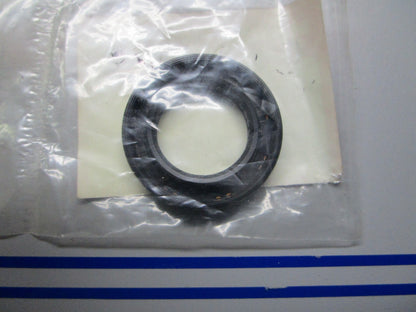 *NEW OEM* 0810 Honda Oil Seal 91201-Z0T-801