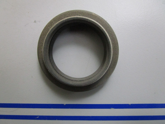 *NEW OEM* 0770 OMC Johnson Evinrude Seal 915703 0915703