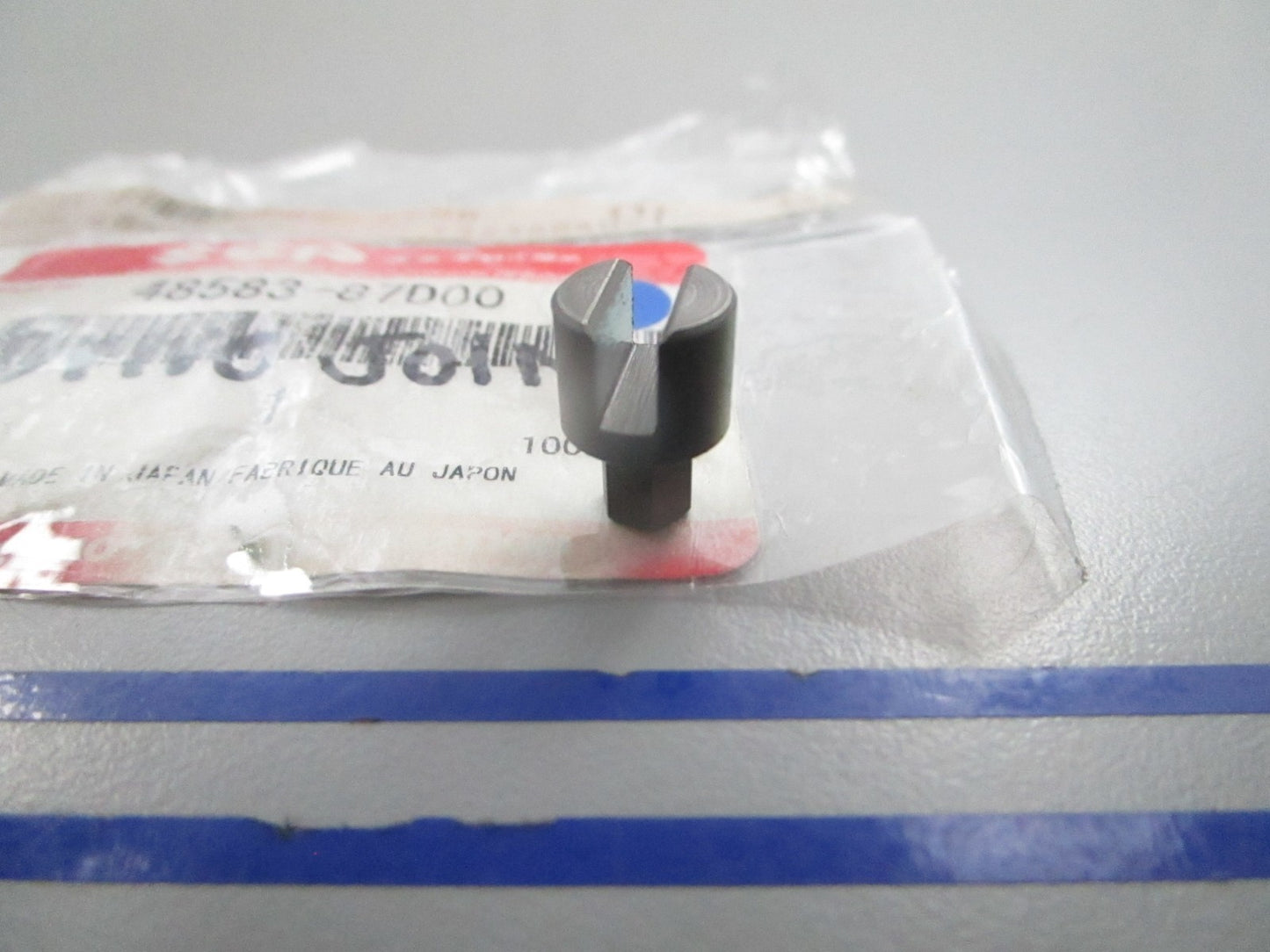 NEW OEM Suzuki 48583-87D00 Drive Joint 0810