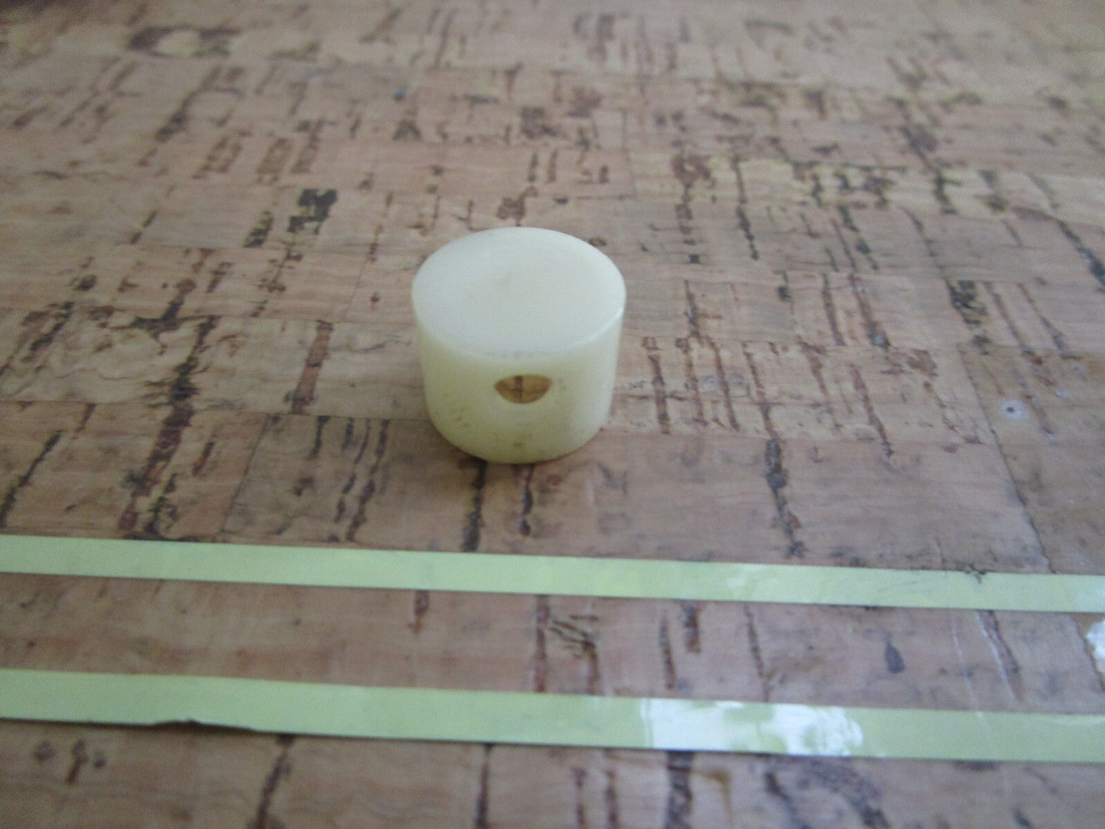 *NEW OEM* 0810 OMC Johnson Evinrude Starter Bushing 320404 0320404