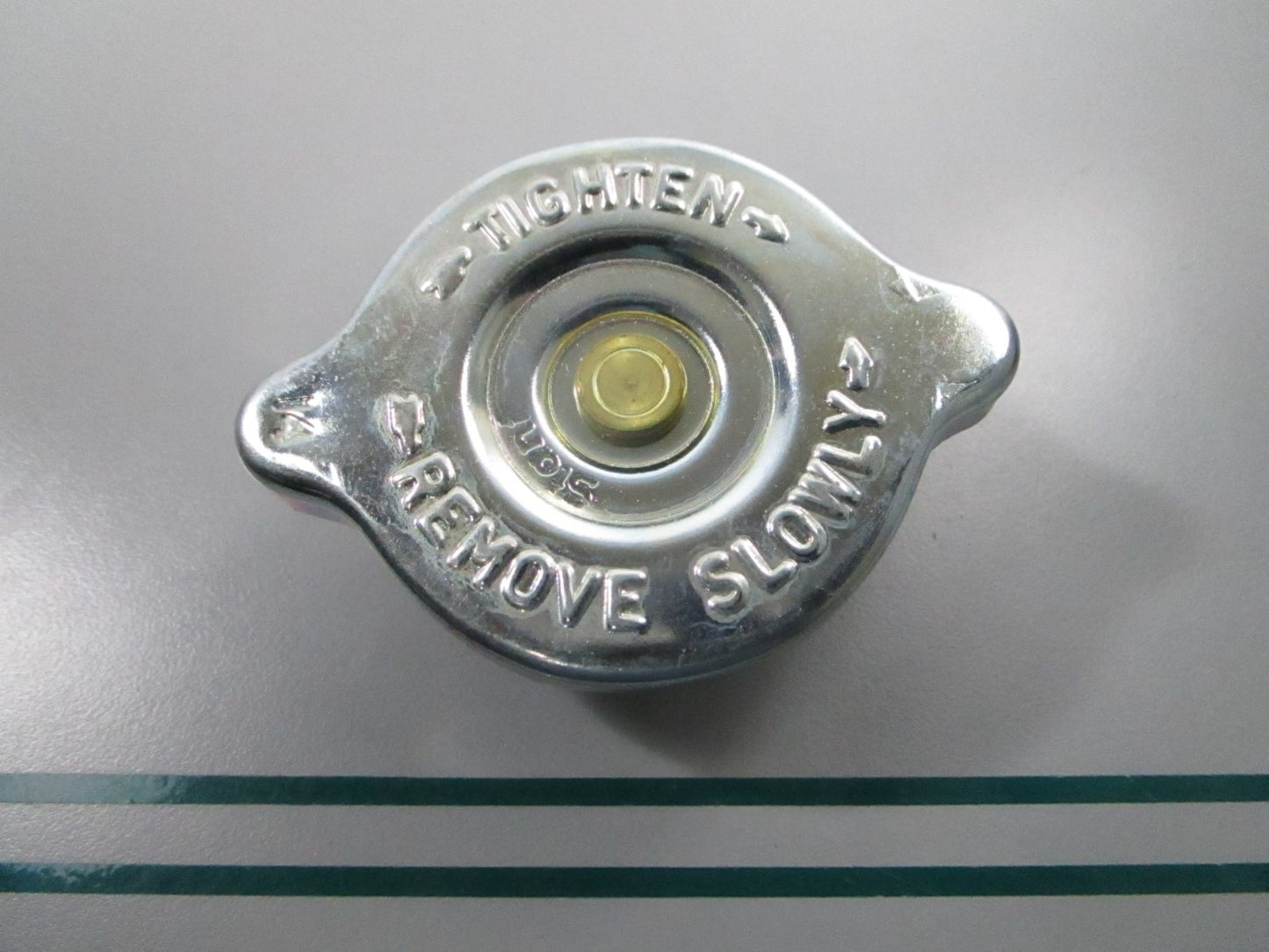NEW OEM AM102893 John Deere Radiator Filler Cap 0810