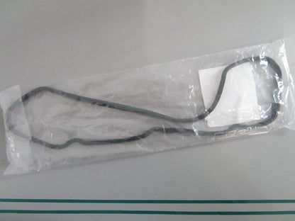NEW OEM 11060-1944 Kawasaki Rocker Case Gasket 0820