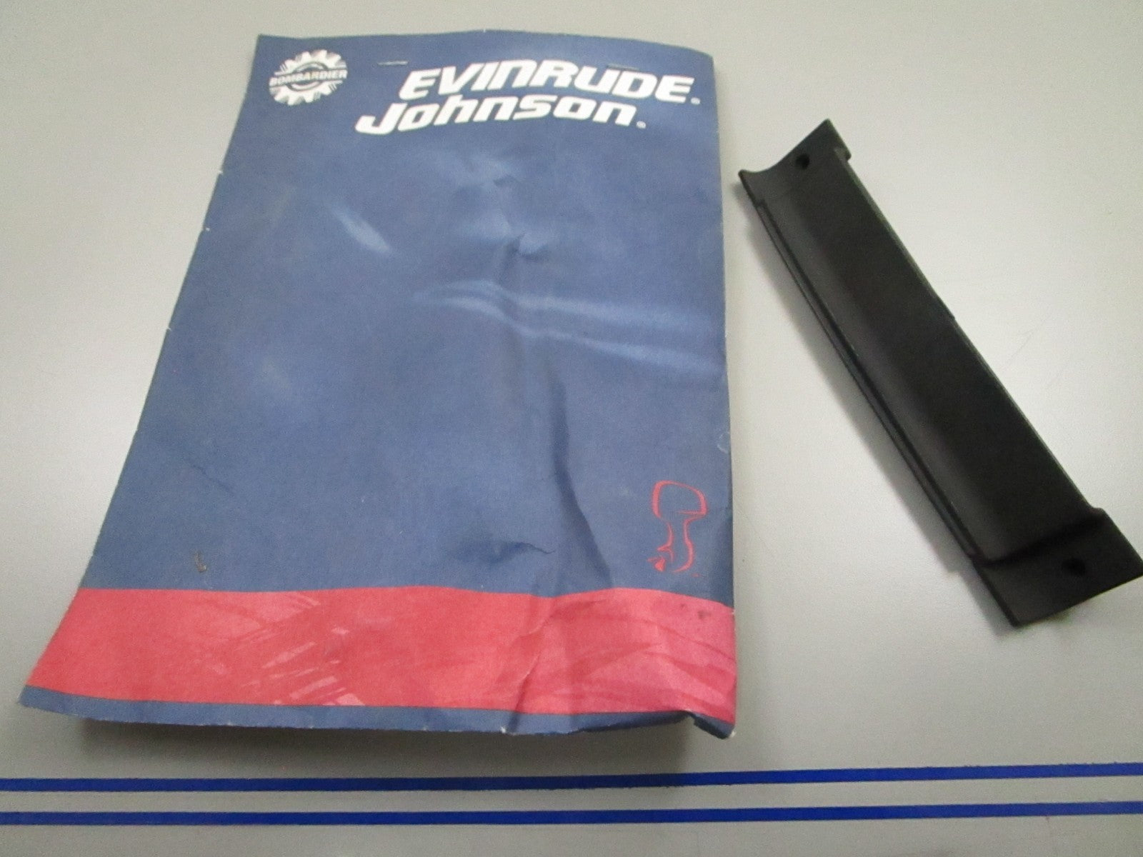 *NEW OEM* 0810 OMC Johnson Evinrude Access Panel 438604 0438604