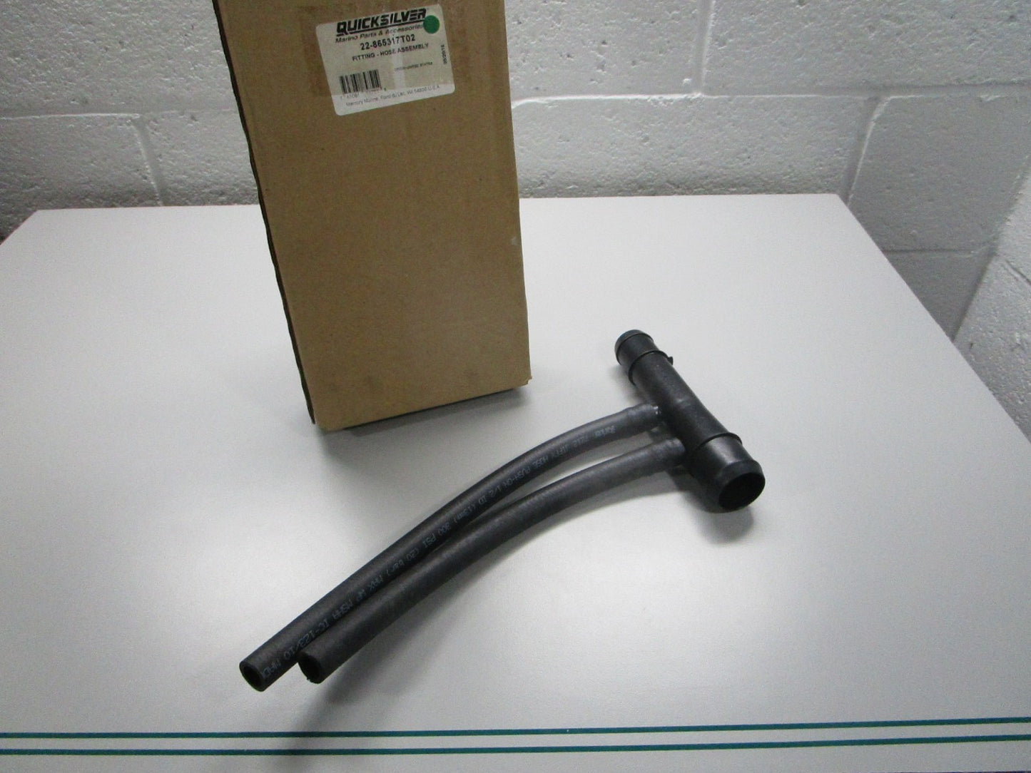 NEW OEM 22-865317T02 Mercury Quicksilver Hose Assembly Fitting 0810