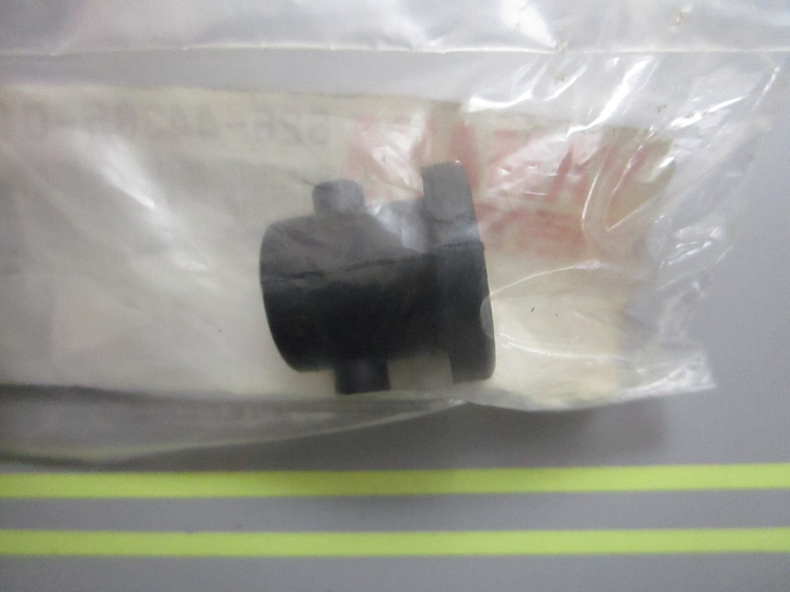 *NEW OEM* 0810 Yamaha Water Seal 626-44365-01-00
