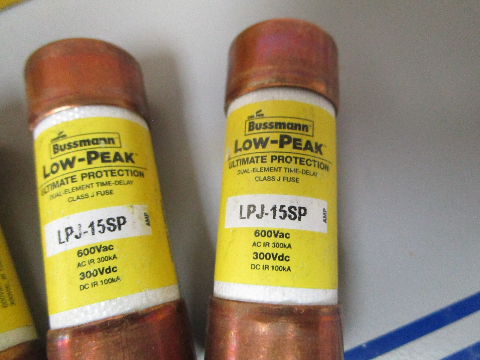 NEW OEM LPJ-15SP Bussman Low-Peak Dual Element Time Delay Fuse (LOT OF 4) 0720