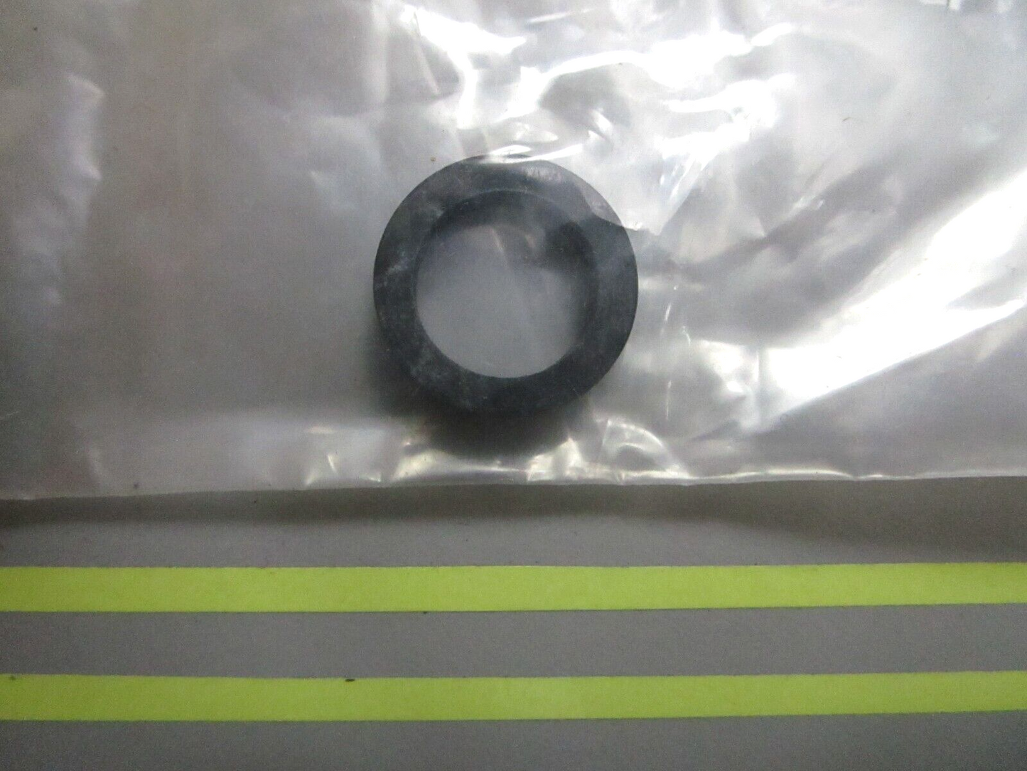 *NEW OEM* 0810 Volvo Penta Sealing Ring 829714
