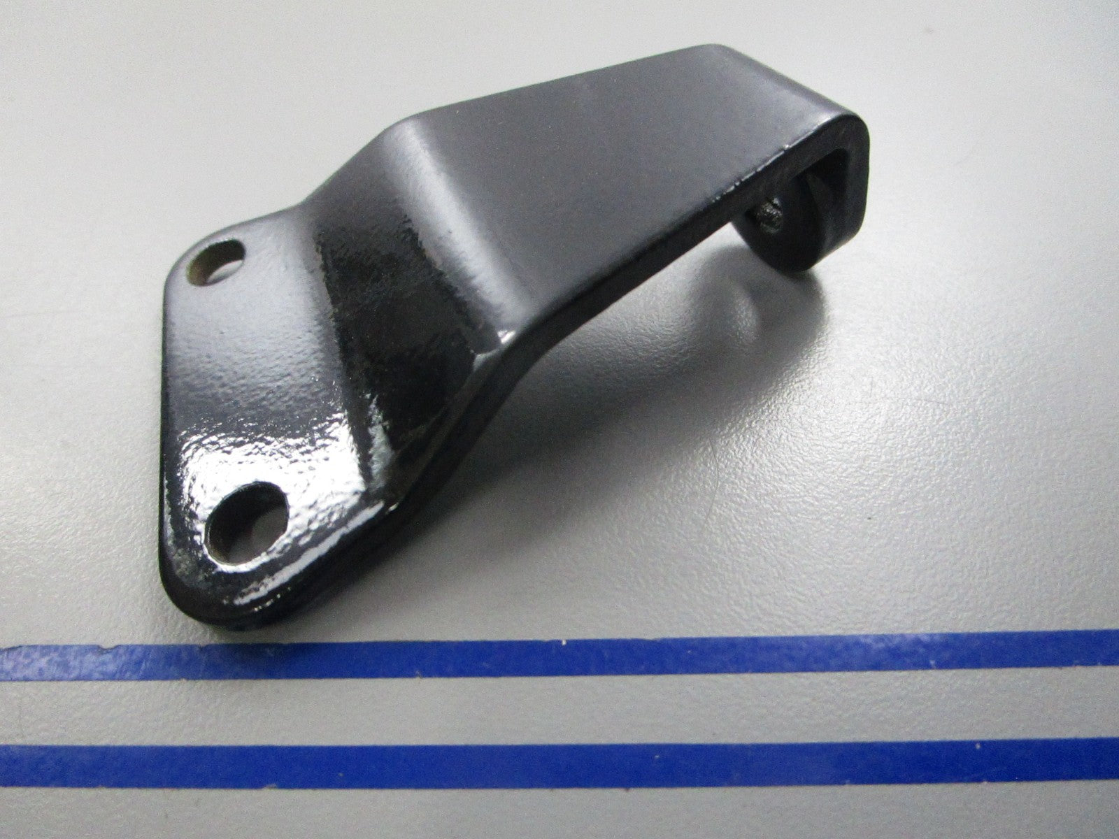 NEW OEM 30917 Mercury Quicksilver Bracket 0810