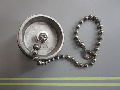 *NEW* 0820 Attwood Gas Cap & Chain 66001