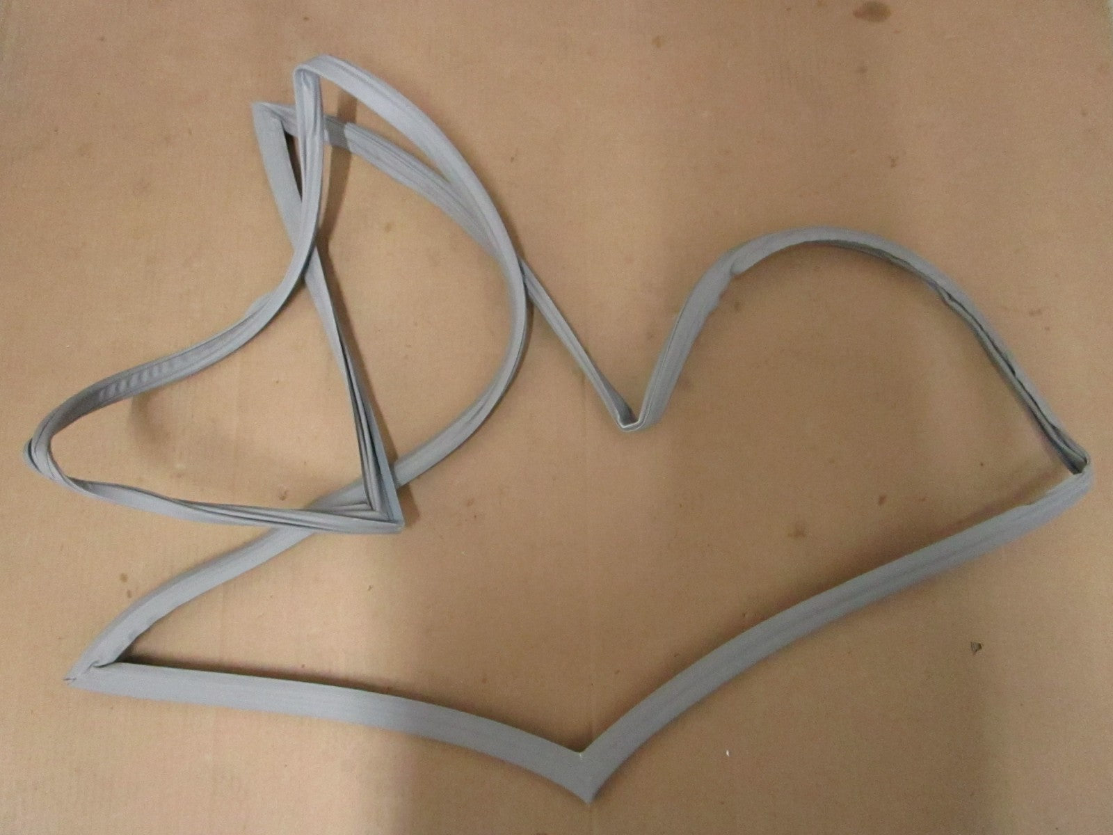 Whirlpool NEW OEM Refrigerator Door Gasket W10355588 Genuine Factory Part 0820