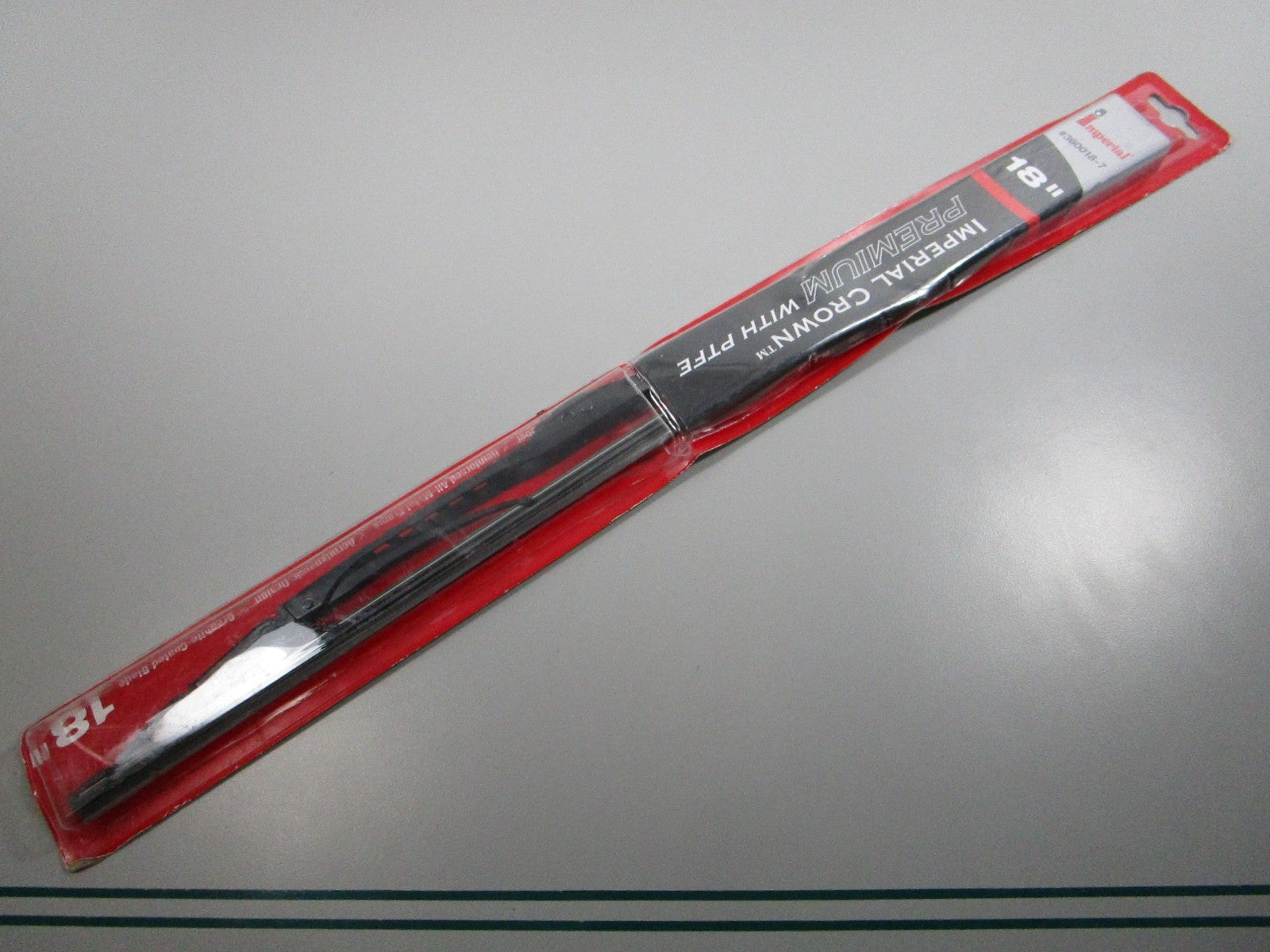 NEW 360018-7 Imperial Crown 18" Wiper Blade 0810