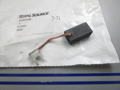 NEW Total Source HY1309922 For: Hyster Brush 0810