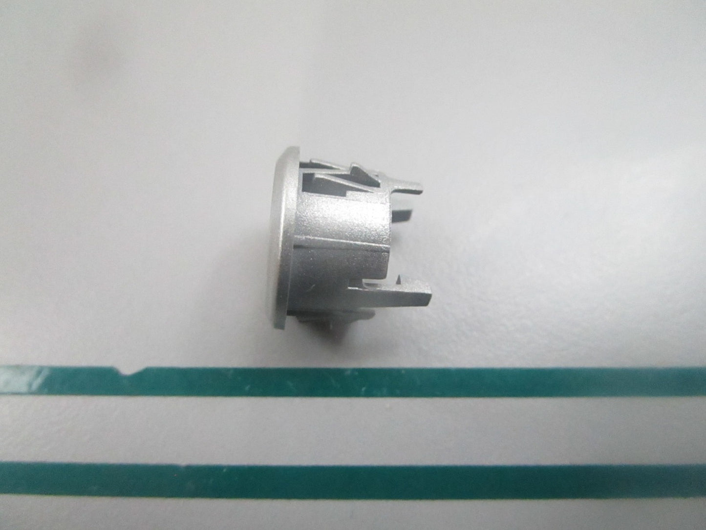 Whirlpool NEW OEM Microwave Button Holder W11116990 0810