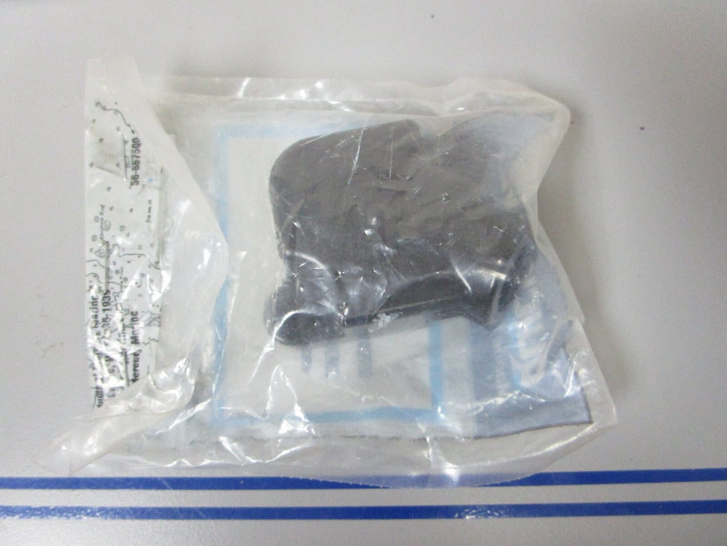 *NEW OEM* 0810 Mercury Quicksilver Cover 887601