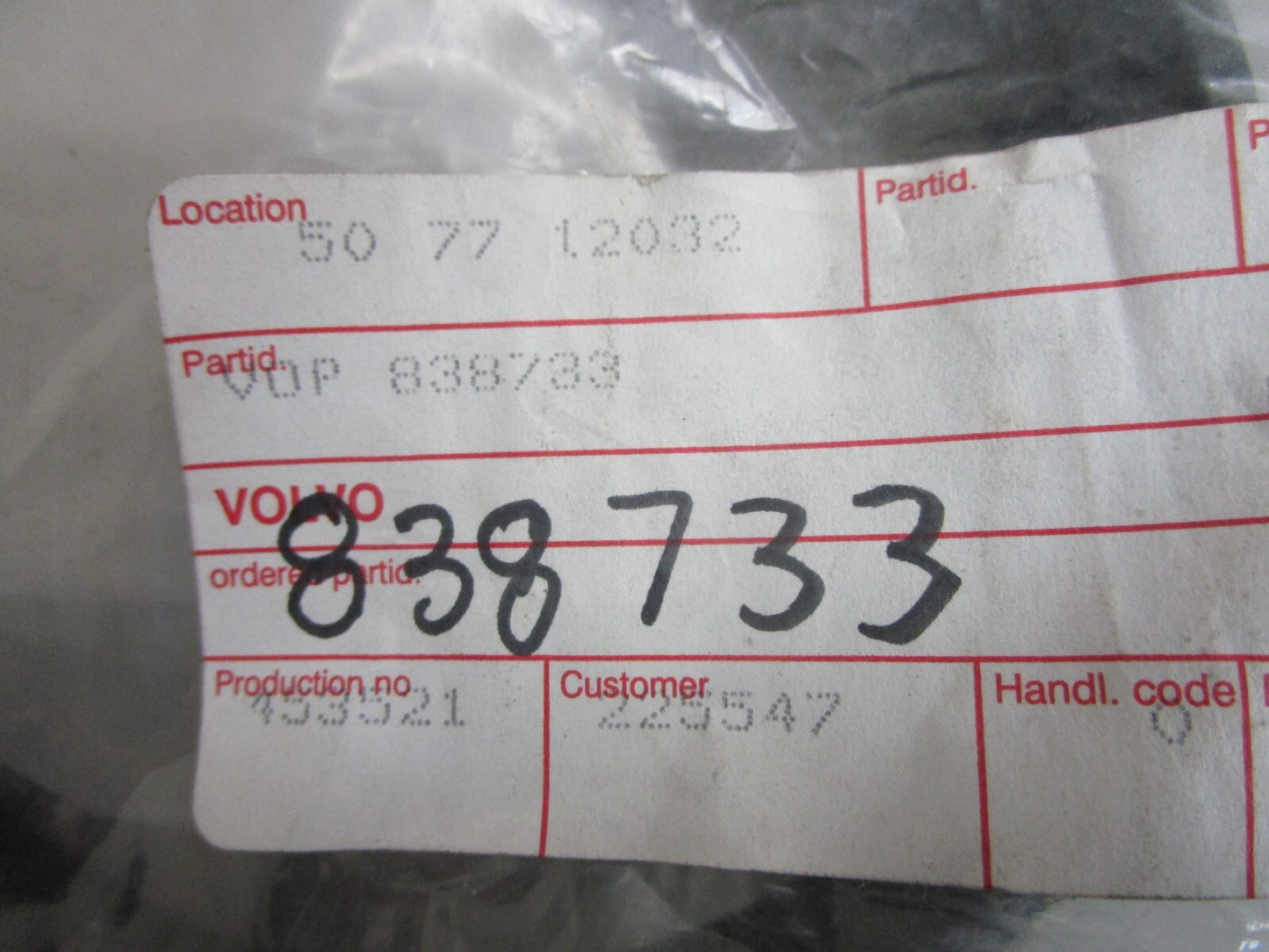*NEW OEM* 0810 Volvo Penta Support Ring 838733
