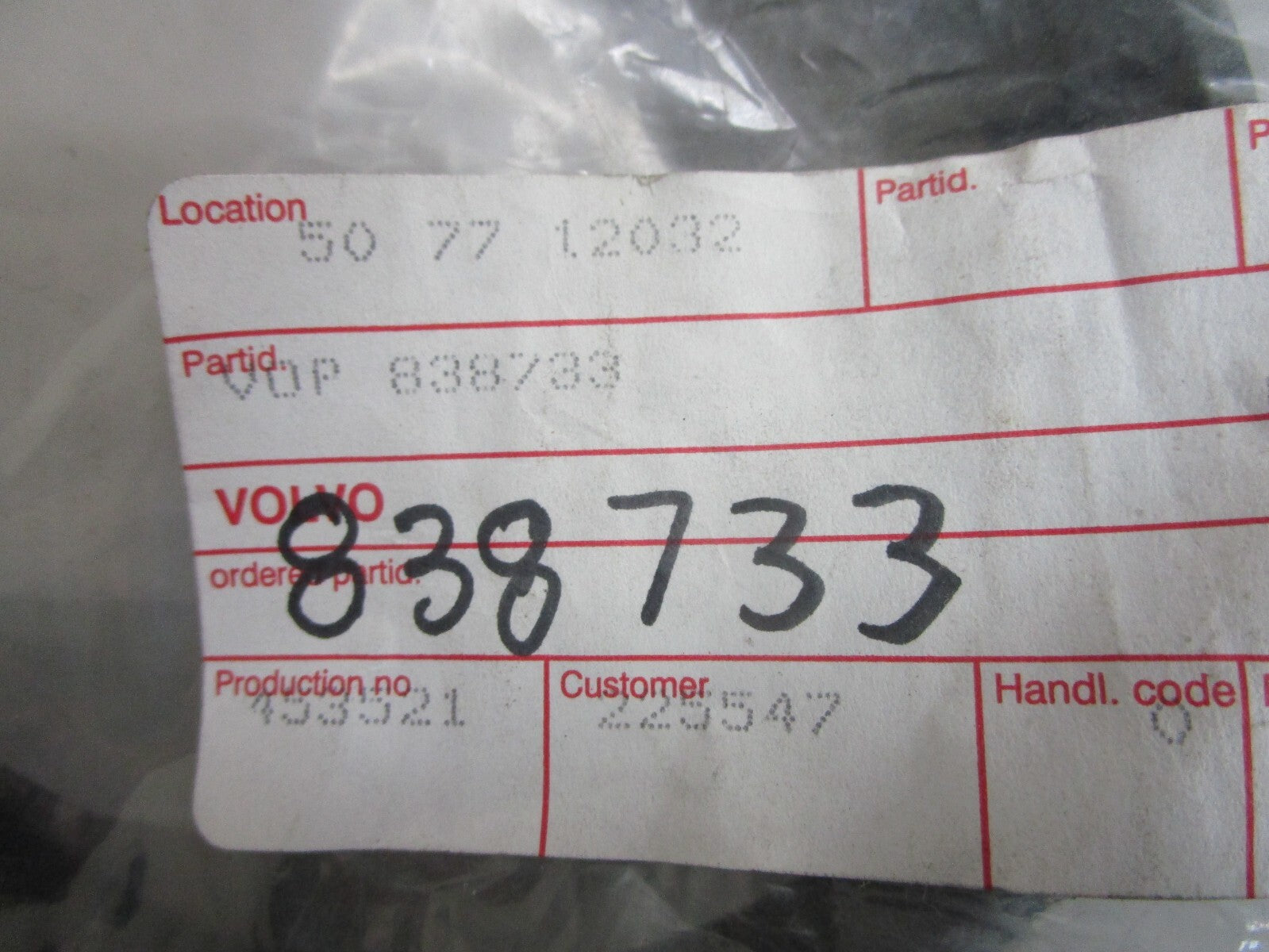*NEW OEM* 0810 Volvo Penta Support Ring 838733