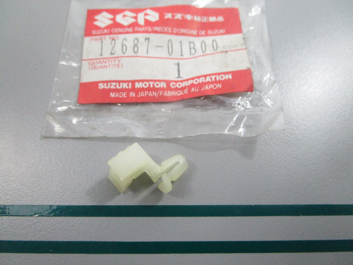 NEW OEM 12687-01B00 Suzuki Exhaust Valve Bushing 0810