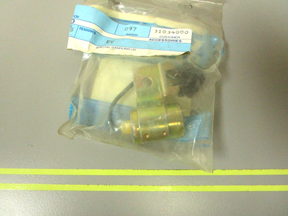 *NEW OEM* 0750 Volvo Penta CAPACITOR 834560-5