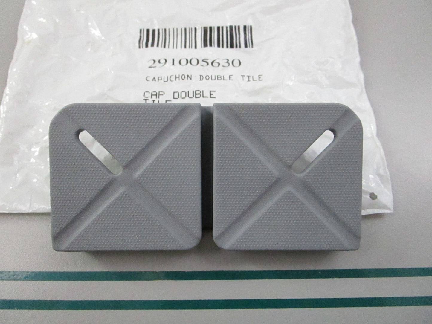 NEW 291005630 Sea-Doo Double Tile Cap 0810