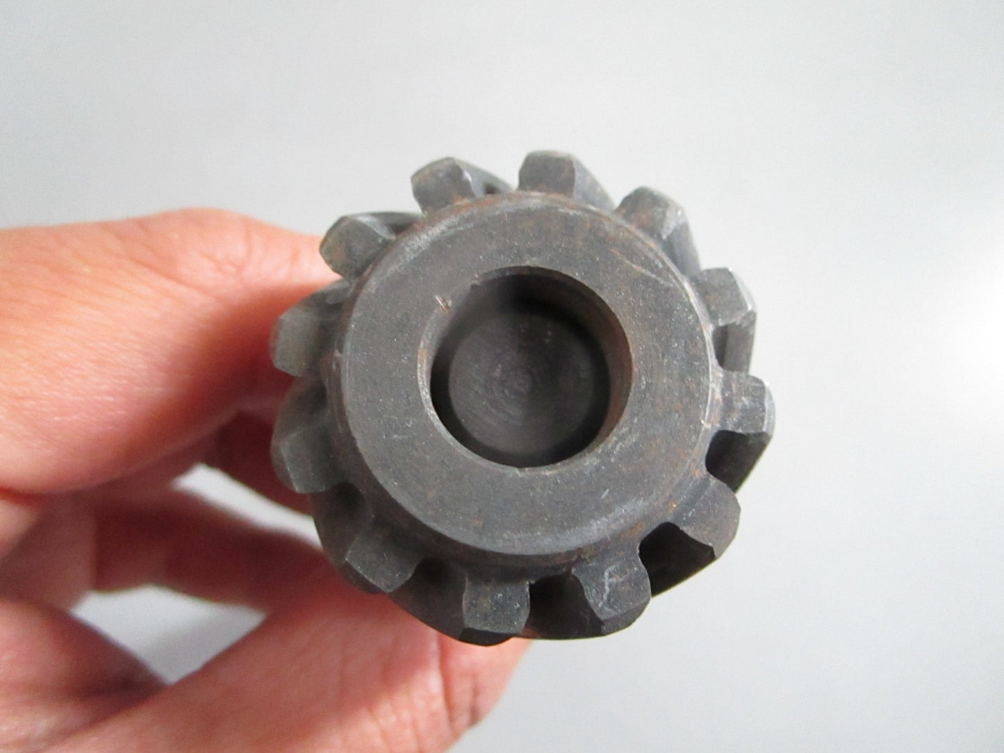 NEW OEM 463365 Volvo Penta Drive Shaft Gear 0820