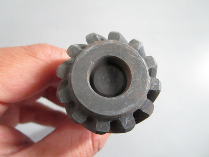 NEW OEM 463365 Volvo Penta Drive Shaft Gear 0820