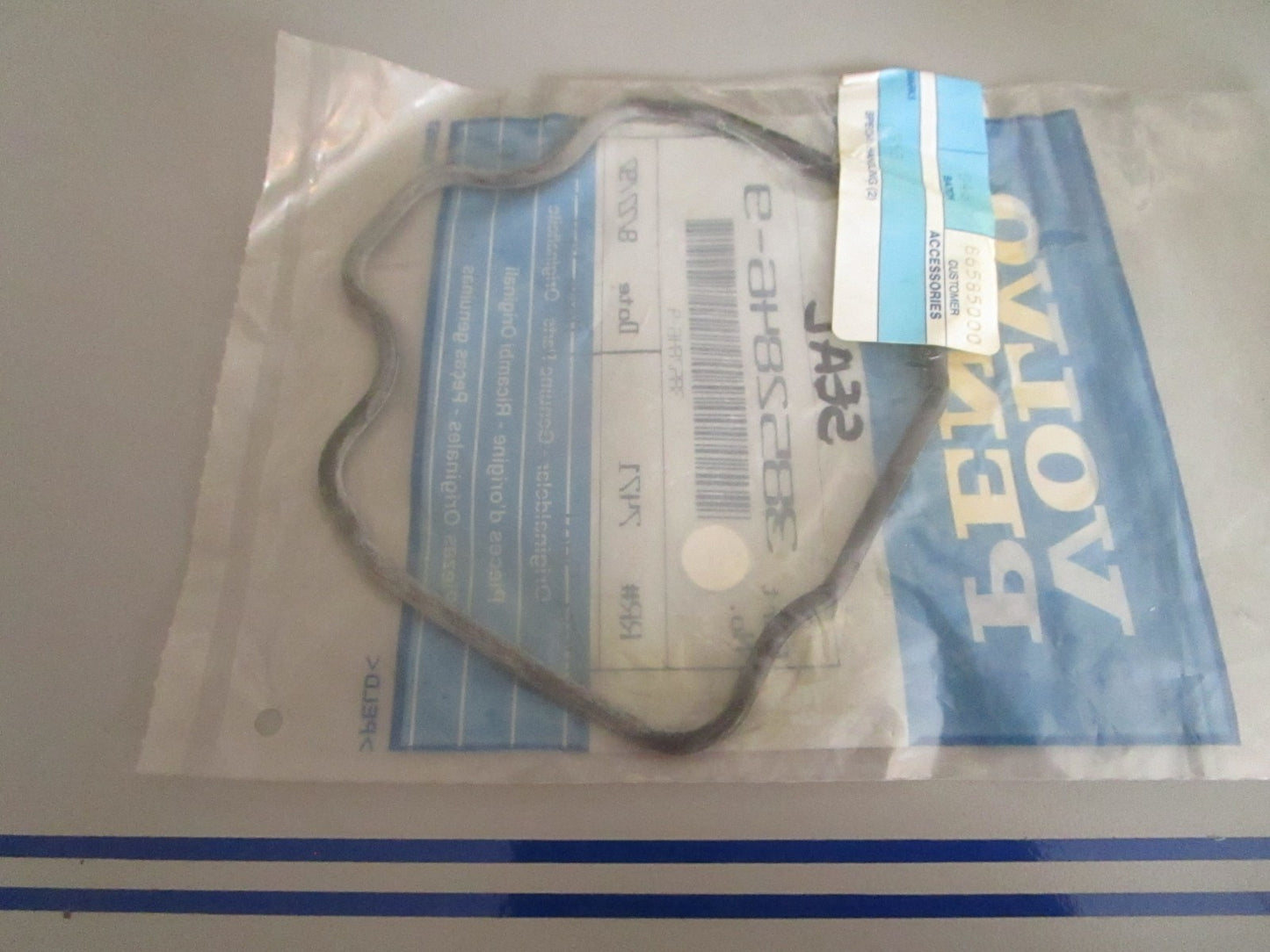*NEW OEM* 0720 Volvo Penta Seal 3852846-9
