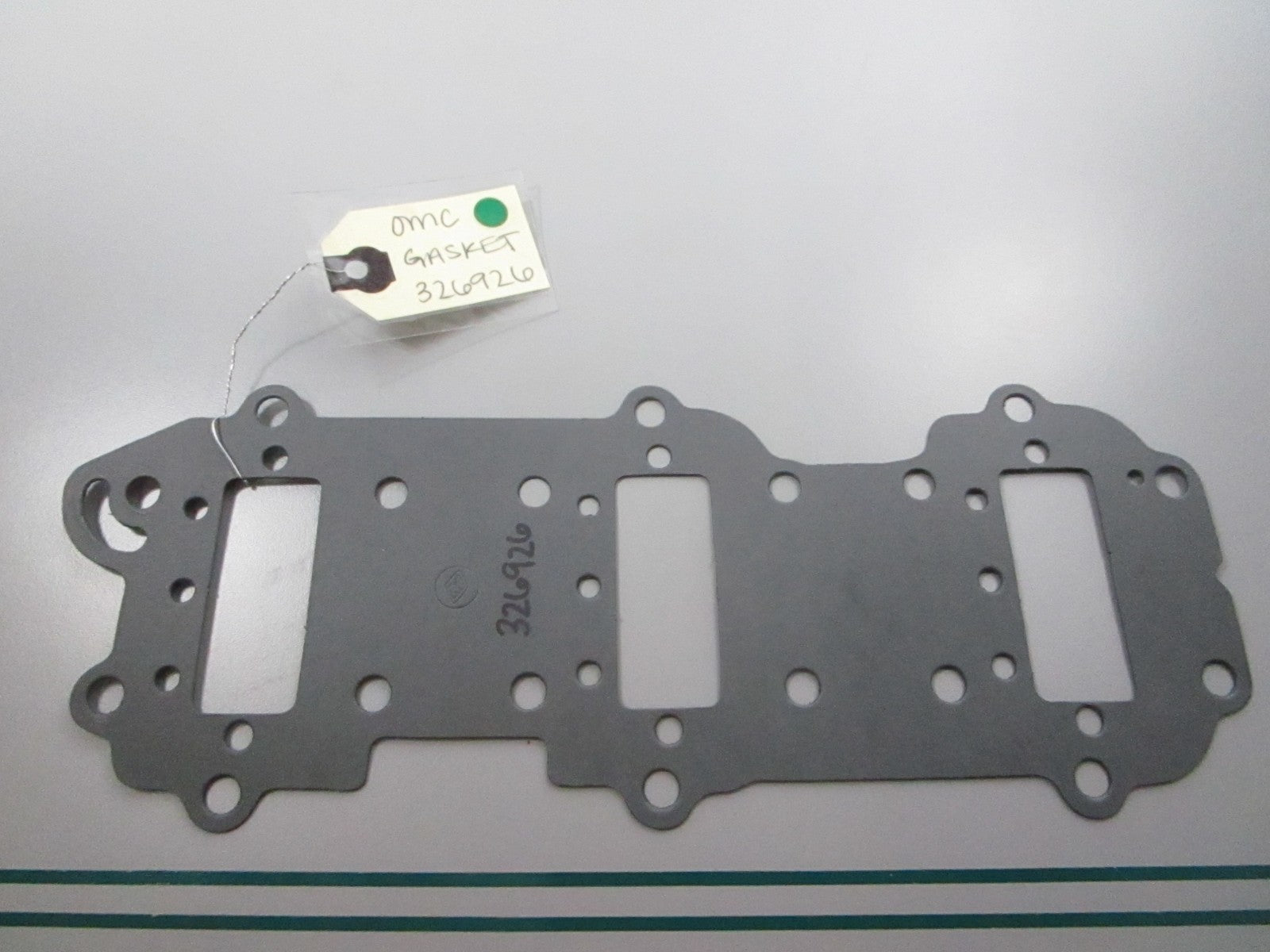 NEW OEM 326926 0326926 OMC Johnson Evinrude Gasket 0810