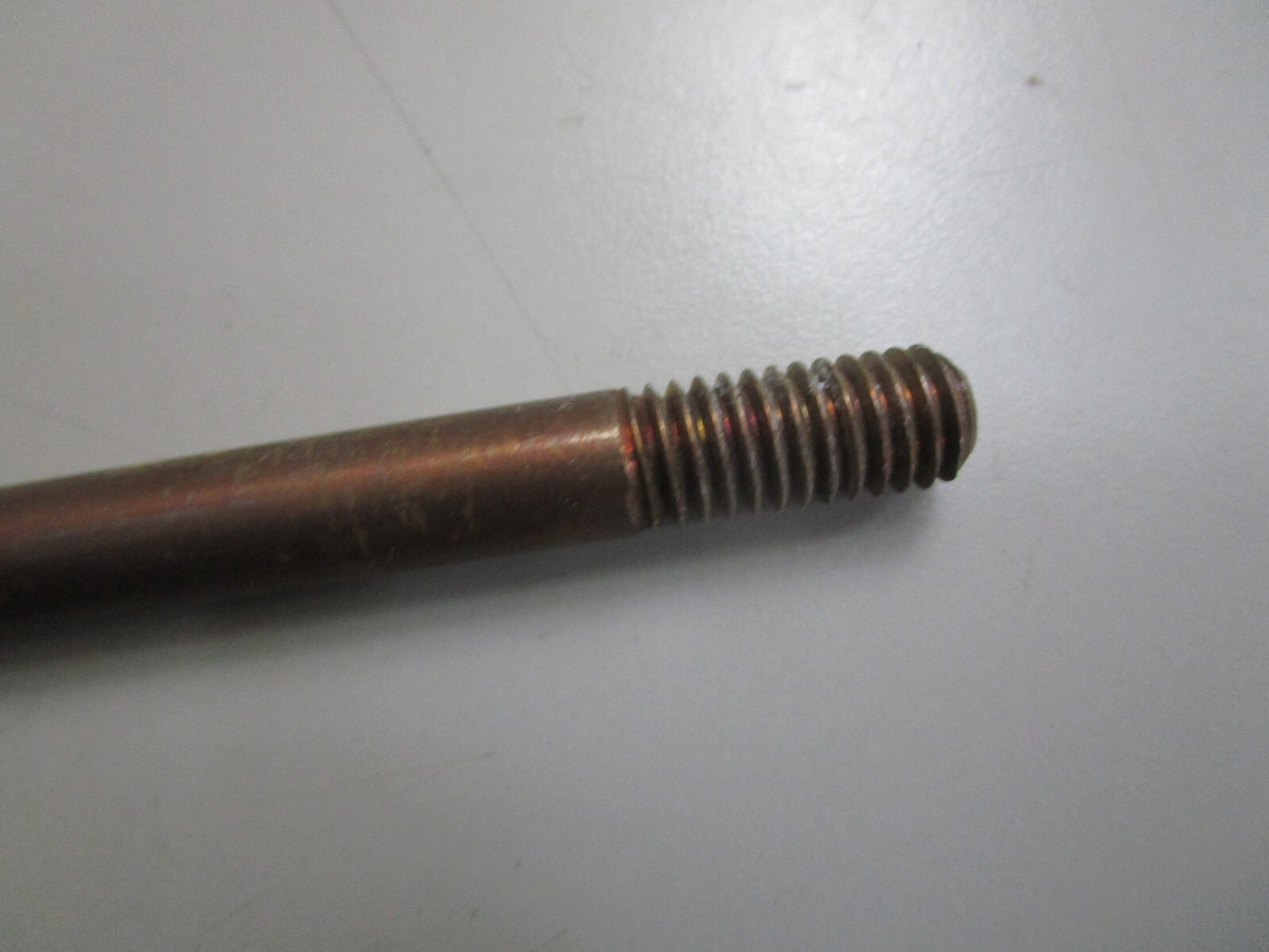 *NEW OEM* 0820 Mercury Force Gear Housing Stud F85006-1