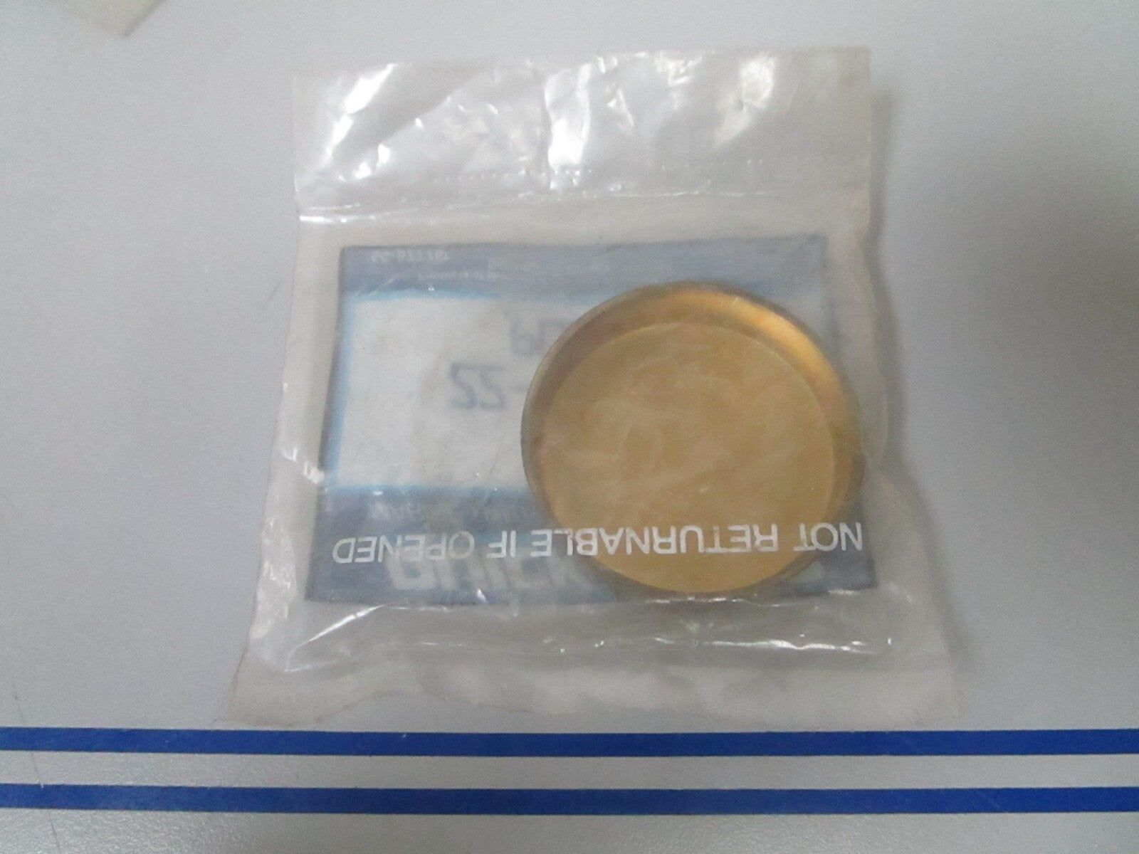 *NEW OEM* 0810 Mercury Quicksilver Plug 22-69300