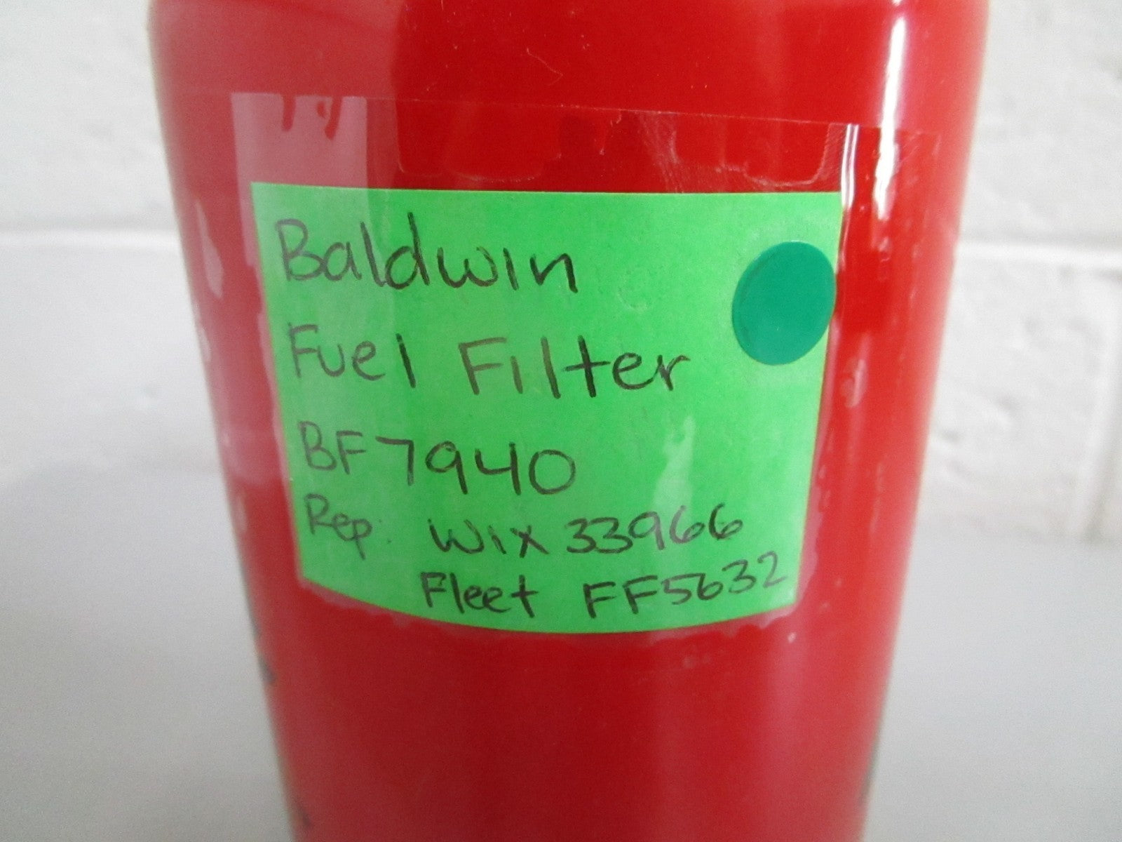 NEW (LOT OF 2) BF7940 Baldwin Fuel Filter Rep: 33966 Wix FF5632 Fleetguard 0820