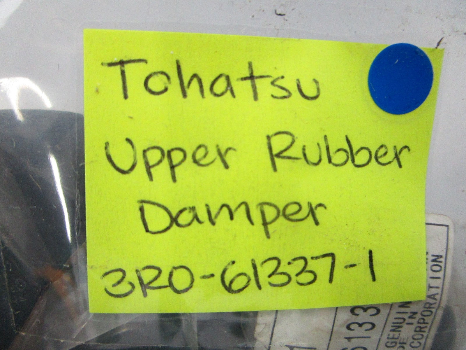 NEW OEM (LOT OF 2) 3R0-61337-1 3R0613371 Tohatsu Upper Rubber Damper 0810