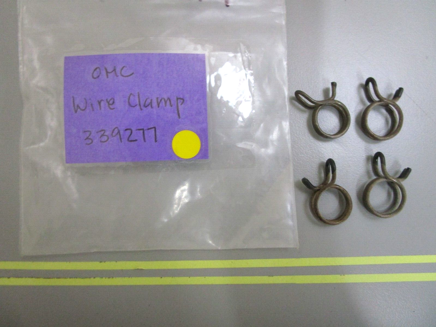 *NEW OEM* (LOT OF 4) 0750 OMC Johnson Evinrude WIRE CLAMP 339277 0339277